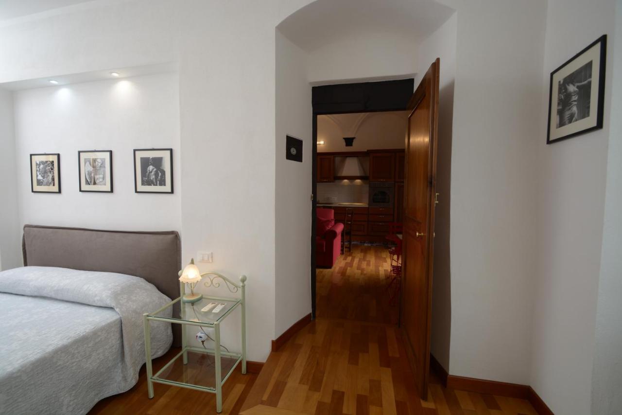 Soana Apartment เจนัว ภายนอก รูปภาพ